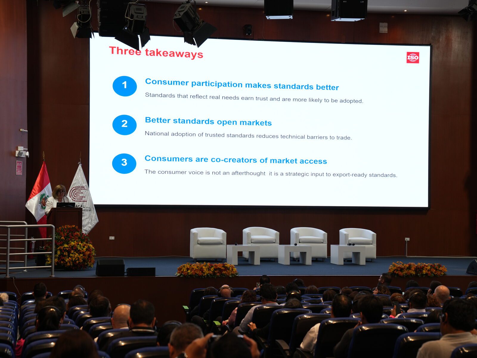 Ponencia en la 35.ª Asamblea General de la IAAC sobre normas y acceso a mercados